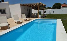 Palapa Garden Alojamientos, Piscina Privada Y Cerca Del Mar